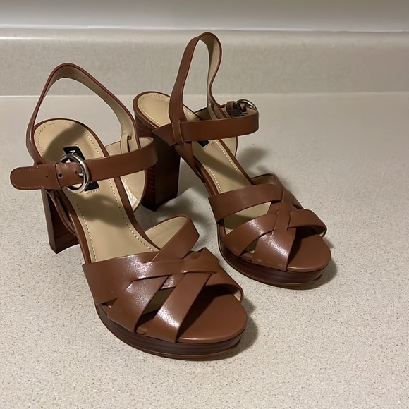 Never been wore Nine West tan heels with a chunky heel. - Picture 4 of 4
